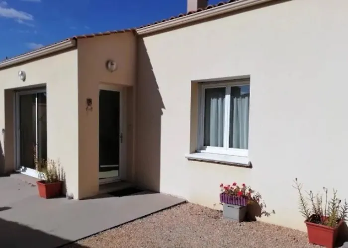 Le Vallon à Chambretaud, 5 Min Du Puy Du Fou * Chambretaud