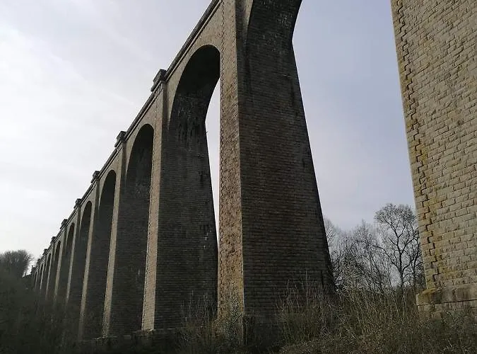 Le Vallon à Chambretaud, 5 Min Du Puy Du Fou
