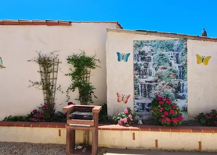 Hébergement de vacances Le Vallon à Chambretaud, 5 Min Du Puy Du Fou *